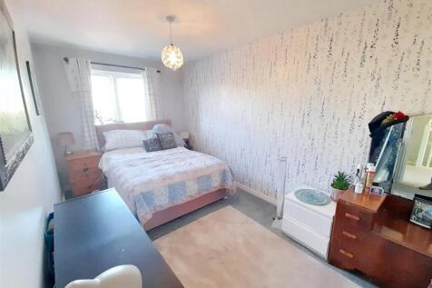 Bedroom 2a new.jpg