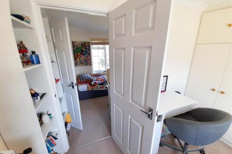 Bedroom new.jpg