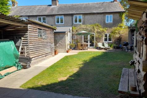 Rear garden.jpg