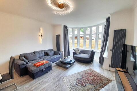 Living / dining room