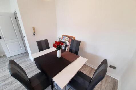 Dining area new.jpg