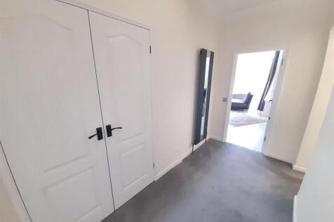 Storage cupboard new.jpg