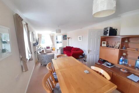 Living / dining room