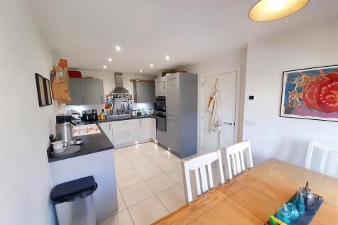 Kitchen dining room 4 new.jpg