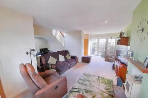 Living room 1 newa.jpg