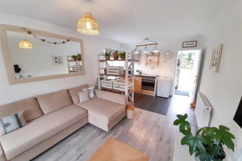Annexe kitchen / living area