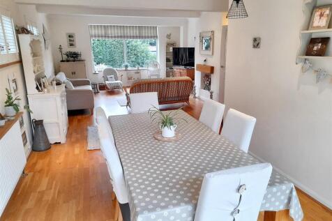 Living / dining room