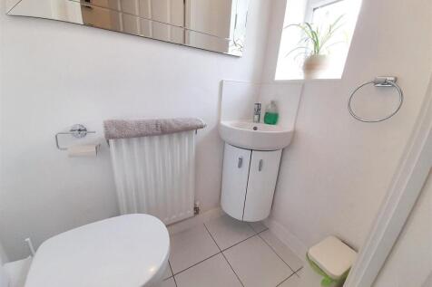 Cloakroom new.jpg