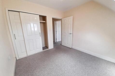 Bedroom a new.jpg