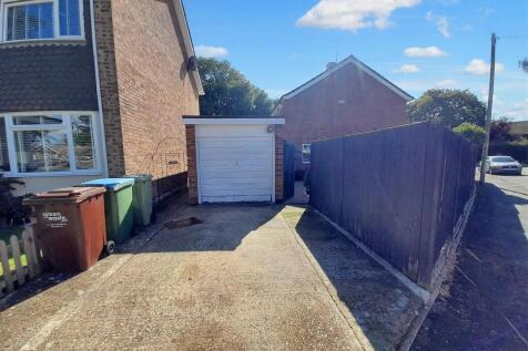 Driveway new.jpg