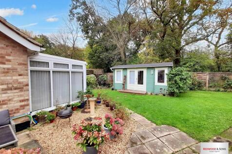 Rear garden new.jpg