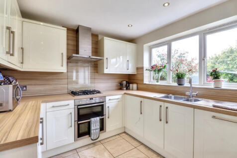 Kitchen/Diner &amp; Family Room