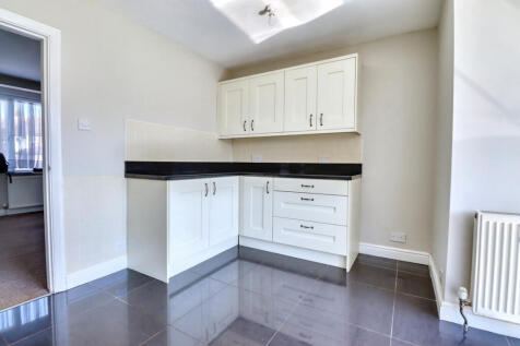 Kitchen / Breakfast Room