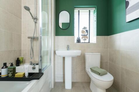 Energy-efficient family bathroom