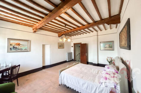 villa cevoli -1.jpg