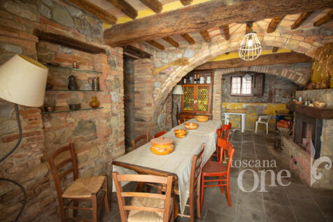 Casa Leopolda 1.jpg