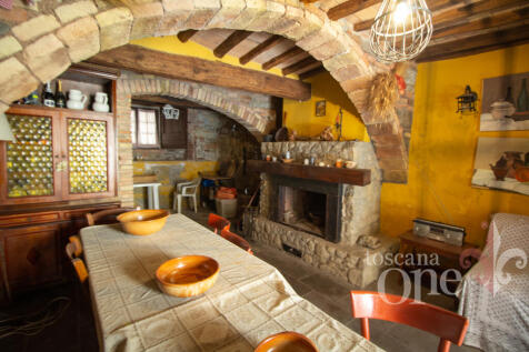 Casa Leopolda 2.jpg