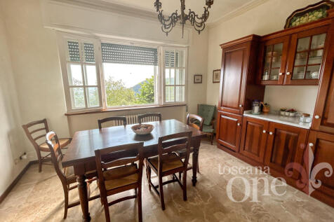 VILLA TOSCA-30.jpg
