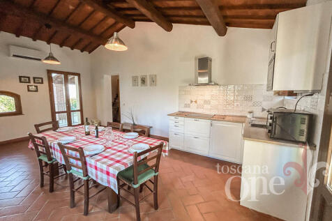 0174CASALE OLIVETO.j