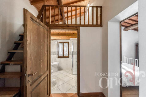 0183CASALE OLIVETO.j