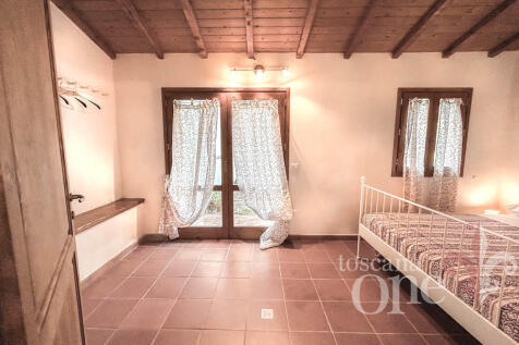 0128CASALE OLIVETO.j