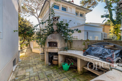 villa castiglioncell