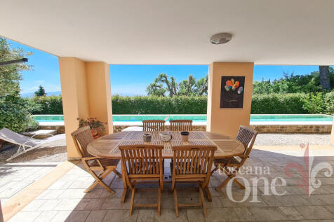 villa nereo -1.jpg