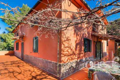 Villa degli affresch