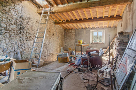 palazzotto luciana -