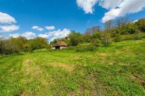 Field Shelter.jpg