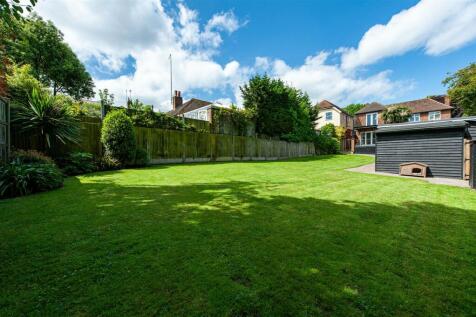Rear Garden 2.jpg