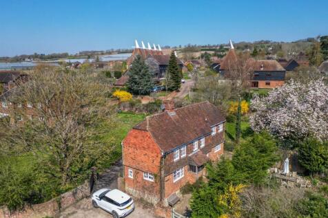 Tatt Cottage30.jpg