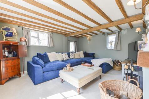 Tatt Cottage9.jpg