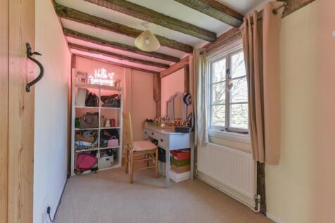Tatt Cottage10.jpg