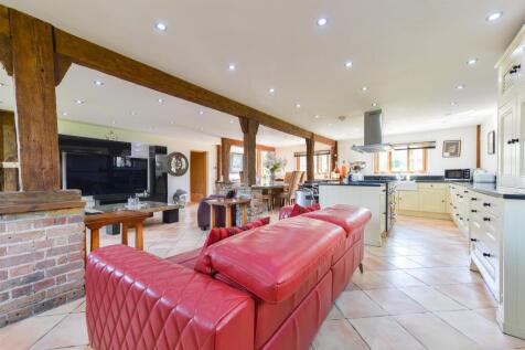 Tithe Barn Detling9.jpg