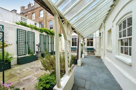Officers Terrace24.JPG