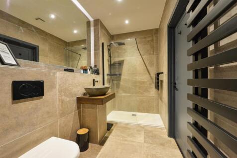 Camm House Hawkinge8.jpg