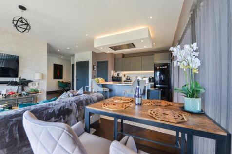 Camm House9.jpg