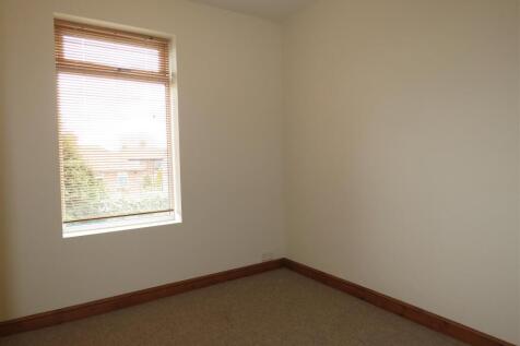 myrtle rd 219 bed2.j