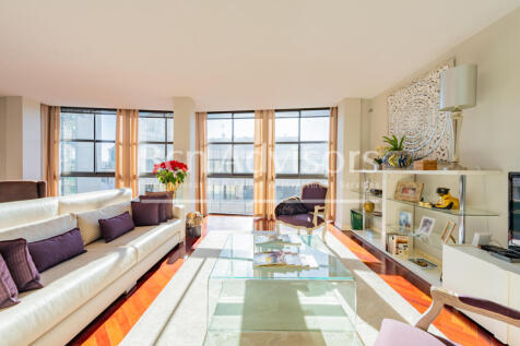 Increible-atico-duplex-con-gran-terraza-Eixampl...