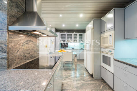 increible-atico-duplex-con-gran-terraza-eixampl...
