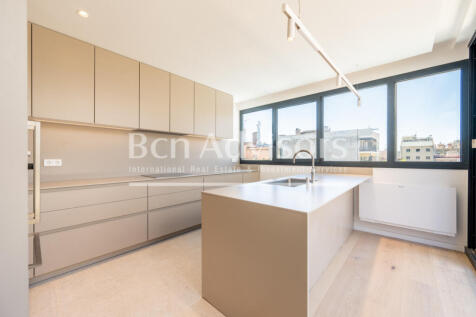 excelente-atico-duplex-con-2-terrazas-en-rambla...