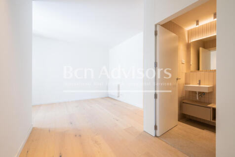 excelente-atico-duplex-con-2-terrazas-en-rambla...