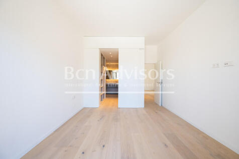 excelente-atico-duplex-con-2-terrazas-en-rambla...