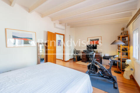 Sensacional-duplex-con-terraza-y-elementos-orig...