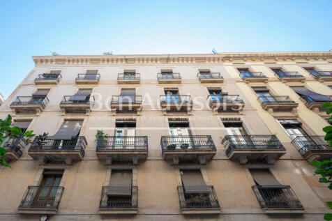 Increible-y-tranquilo-piso-modernista-reformado...