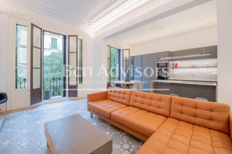 Impresionante-piso-modernista-reformado-en-finc...