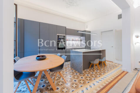 Impresionante-piso-modernista-reformado-en-finc...