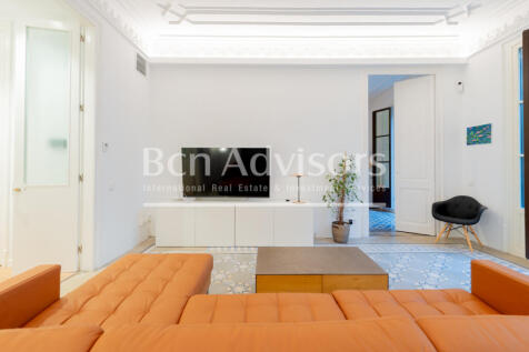 Impresionante-piso-modernista-reformado-en-finc...