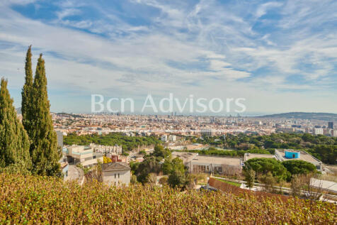 esplendida-casa-con-vistas-a-toda-la-ciudad-en-...
